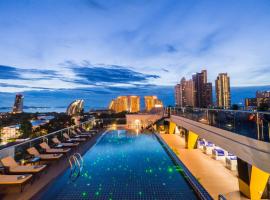 Blue Boat Design Hotel, hotel em Praia de Naklua, North Pattaya