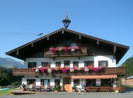 Riedlhof, lugar para quedarse en Kössen