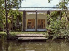 De Groote Wijzend, hotel cerca de Estación Bovenkarspel Grootebroek, Lutjebroek