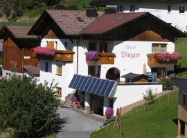 Haus Pinzger, hotel v destinaci Fendels
