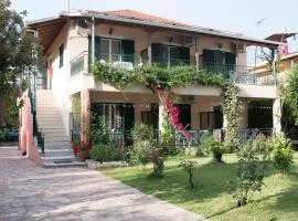 Eleni's House 