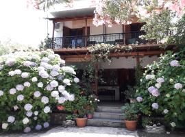 Akamatis Giorgos, hotel poblíž významného místa Kipos Beach, Therma