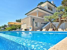 Villa Sarah, ξενοδοχείο σε Savudrija