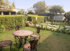 Panchkote Raj Ganges, hotel perto de Harishchandra Ghat, Varanasi