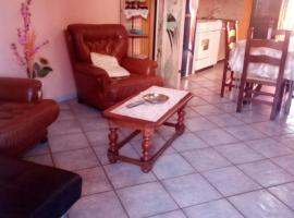 SA DOMU SARDA CASE VACANZe, bed and breakfast en Piscinas