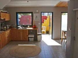 Porto Pim Guest House