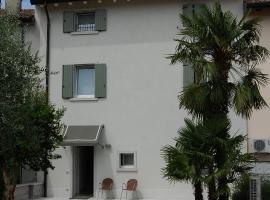 Corte Mantovani, hotel u gradu Kola di Lacize