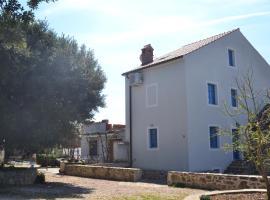 Country House Vrsani, country house di Rab