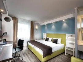 Peine Salzgitter Hotel by Belvilla