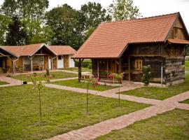 Ekoetno Selo Strug, cabaña o casa de campo en Krapje