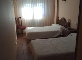 Hostal Restaurante Raton