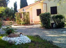 Residence Le Mimose, apart-hotel em Procchio