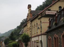 바하라흐에 위치한 아파트 "Haus Schloss Fürstenberg"