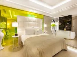 Six Star Motel-Taoyuan