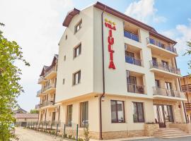 Vila Iulia, hotel v destinaci Mamaia Nord – Năvodari
