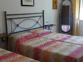 Affittacamere il Laghetto, hotel v destinaci Siniscola