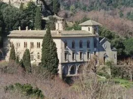 CHÂTEAU CAGNINACCI B&B