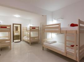 Hostel Free Bird, albergue en Dubrovnik