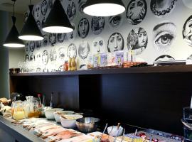 スクエア ホテル（Square Hotel）、コルトレイクのホテル