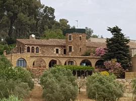 Mas Tomas, country house in Vall-Llobrega