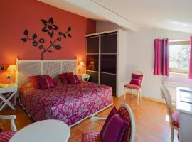 Le Mas de Guilles, hotel in Lourmarin