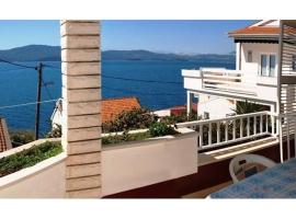 Apartments and Rooms Florijan, hotell i Klek