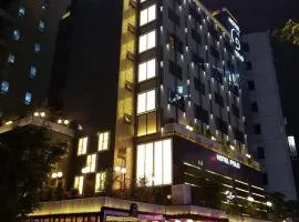 Polo Tourist Hotel