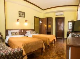 Hotel Excelsior