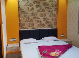 Hotel Laabh, hotel em Diu