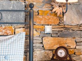 Akrogiali, căn hộ dịch vụ ở Posidhonía