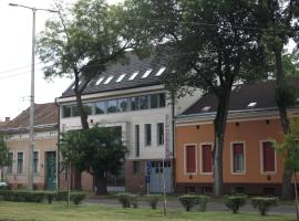 Minerva Panzió, hotel en Debrecen
