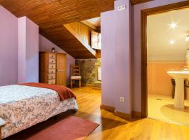 Apartamentos Blanca Senda del Oso, hotel murah di Páramo