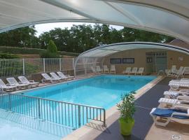 VVF Le Pays Cathare Carcassonne, hotel en Saissac