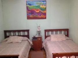 Hostal Renoir