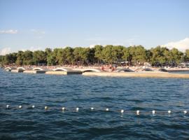 Apartments Srdarev Pencov, hotel in Vodice