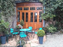 Le Chanois, hotell nära Vue des Alpes, Fontaine