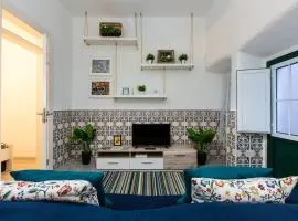 Santos Neighborhood Apartment