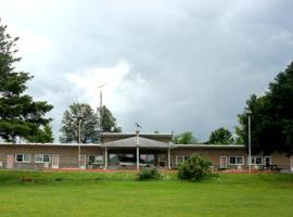 Viesnīca ar autostāvvietu Pleasant Stay Motel pilsētā Ancaster