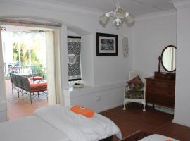 Sugar Hill Manor, hotel with parking in Eshowe