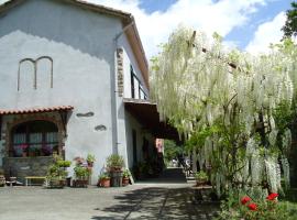 Agriturismo Cà Rossano, lantgård i Licciana Nardi