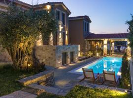 By the sea luxury suites, khách sạn sang trọng ở Limenas