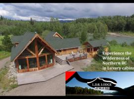 LDR Lodge - Last Dollar Ranch, chalet i Smithers
