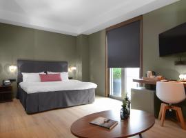 Lake Spirit Boutique Hotel & Spa, hotel sa Ioannina