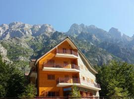 Villa Dini, hotel v destinaci Valbonë