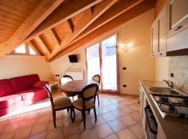 Residence La Corte, hotel v destinaci Vezza dʼOglio