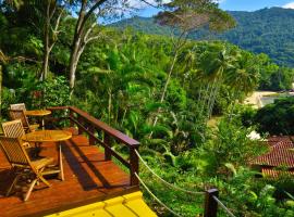 Atlantica Jungle Lodge, hotel cerca de Playa de Palmas, Abraão