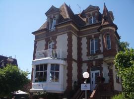 La Maison d'Emilie, hotell i Houlgate