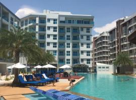 Grand Blue Condominium by Nuttaya, holiday rental in Klaeng