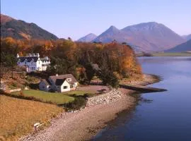 Loch Leven Hotel & Distillery