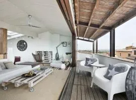 Belvilla by OYO Pink House